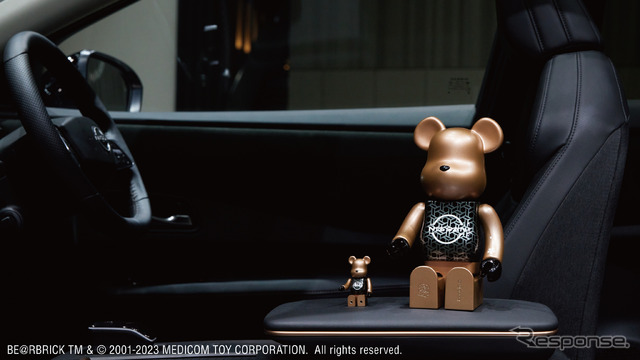 NISSAN 90周年記念 BE@RBRICK 100% & 400%