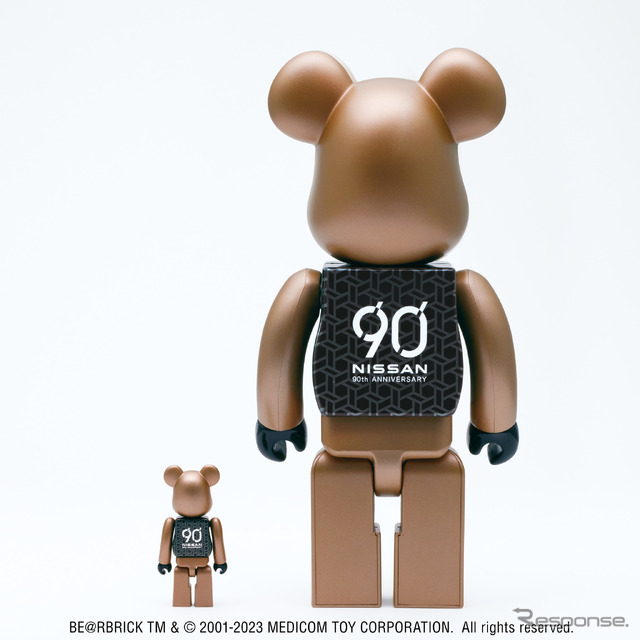 NISSAN 90周年記念 BE@RBRICK 100% & 400%