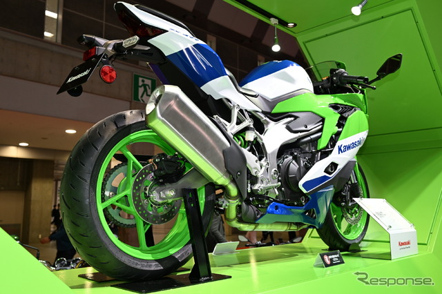カワサキ Ninja ZX-4RR 40th アニバーサリーエディション(ジャパンモビリティショー2023)