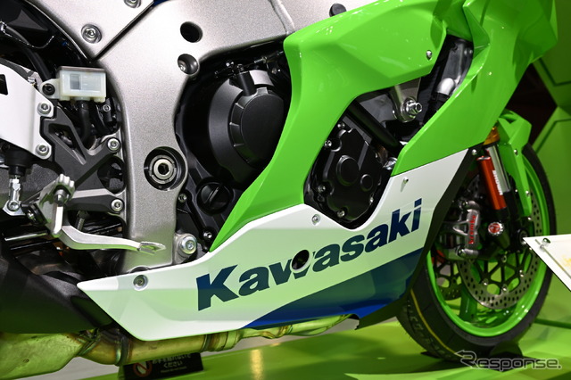 カワサキ Ninja ZX-10R 40th アニバーサリーエディション(ジャパンモビリティショー2023)
