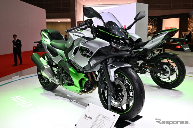 カワサキ Ninja 7 ハイブリッド(ジャパンモビリティショー2023)