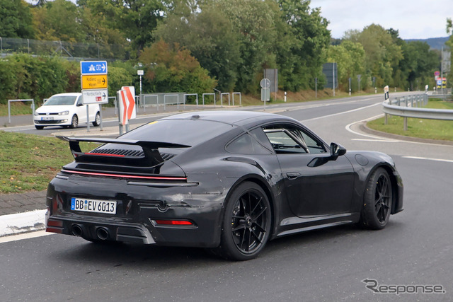 ポルシェ 911 GTS ハイブリッド プロトタイプ(スクープ写真)