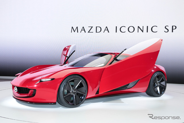新時代のコンパクトスポーツコンセプト『MAZDA ICONIC SP』