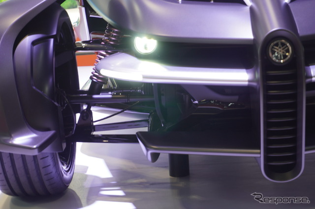 ヤマハ発動機の3輪オープンEVコンセプト『TRICERA(トライセラ)』(ジャパンモビリティショー2023)