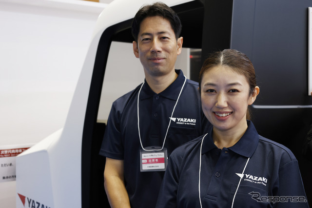 矢崎総業 コンポーネントビジネスユニット 製品企画統括部 亀山勝義氏(左)、ミラー真由美氏(右)