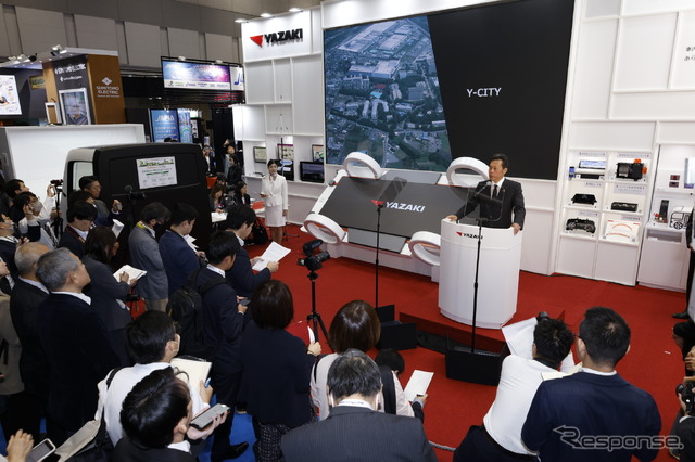 10月26日には代表取締役社長の矢﨑陸氏がプレスブリーフィングを行った