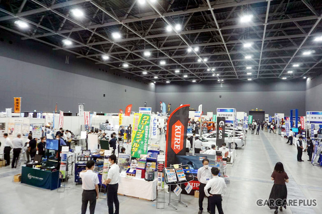 九州エリア最大規模!1,000名超の来場者を迎えた大盛況のアフターマーケット展示会…オートアフターマーケット九州2022