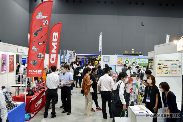 九州エリア最大規模!1,000名超の来場者を迎えた大盛況のアフターマーケット展示会…オートアフターマーケット九州2022