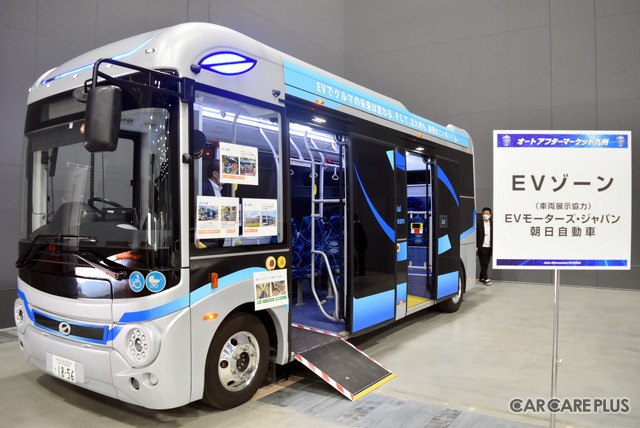 九州エリア最大規模!1,000名超の来場者を迎えた大盛況のアフターマーケット展示会…オートアフターマーケット九州2022