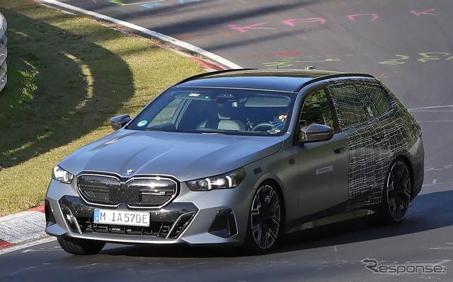BMW i5ツーリング M60 xDrive プロトタイプ(スクープ写真)