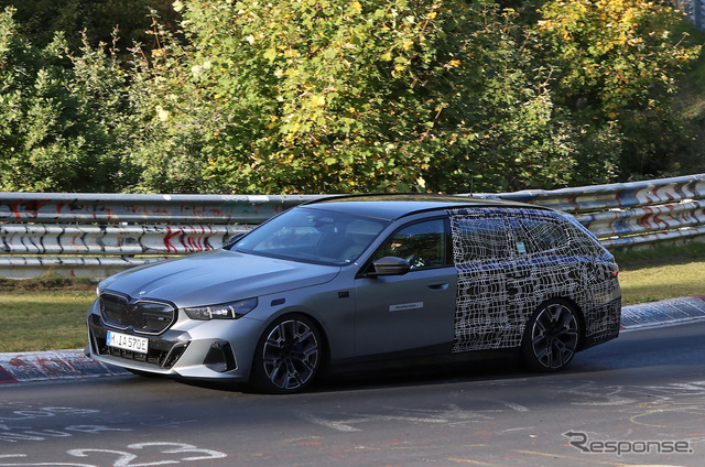 BMW i5ツーリング M60 xDrive プロトタイプ(スクープ写真)
