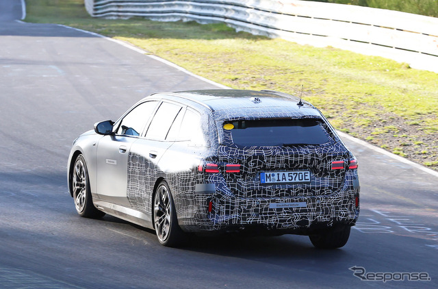 BMW i5ツーリング M60 xDrive プロトタイプ(スクープ写真)