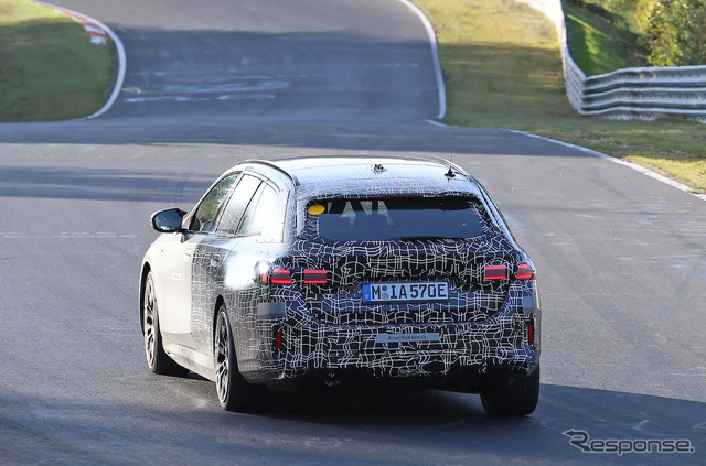 BMW i5ツーリング M60 xDrive プロトタイプ(スクープ写真)