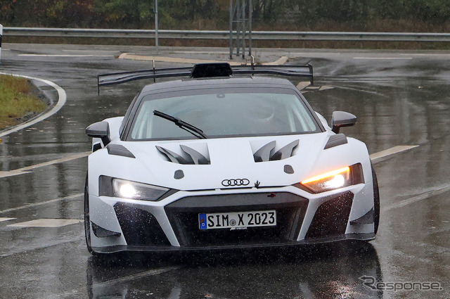 GT3をベースとした特別なアウディ R8のプロトタイプ(スクープ写真)