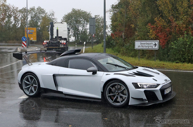 GT3をベースとした特別なアウディ R8のプロトタイプ(スクープ写真)