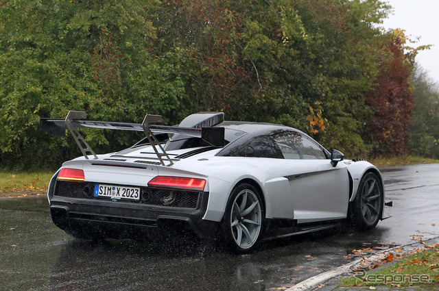 GT3をベースとした特別なアウディ R8のプロトタイプ(スクープ写真)