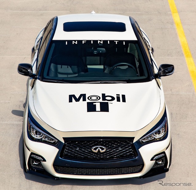 インフィニティ Q50 のカスタマイズモデル