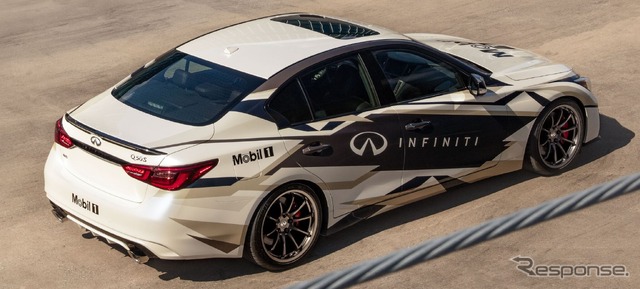 インフィニティ Q50 のカスタマイズモデル