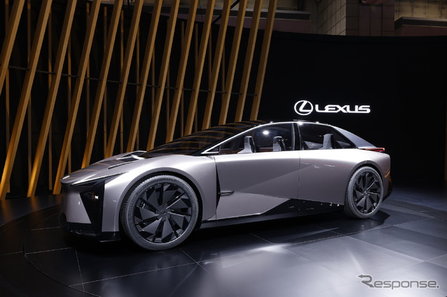 レクサス LF-ZC(ジャパンモビリティショー2023)