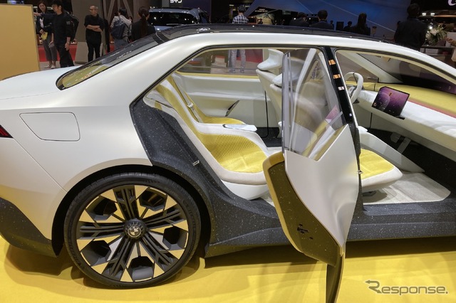 BMW ヴィジョン・ノイエ・クラッセ(ジャパンモビリティショー2023)