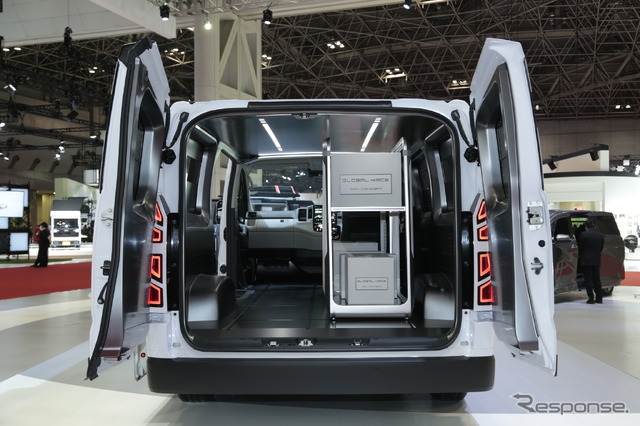 トヨタ車体 グローバルハイエース BEVコンセプト(ジャパンモビリティショー2023)