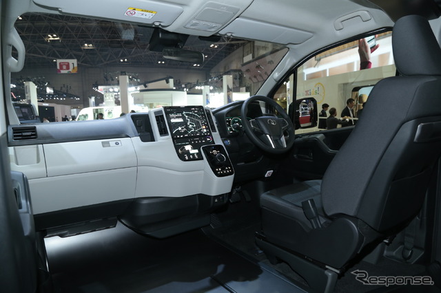トヨタ車体 グローバルハイエース BEVコンセプト(ジャパンモビリティショー2023)