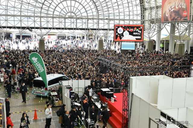 大阪モーターショー2019:ステージの様子