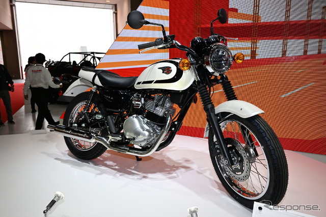 カワサキ W230(ジャパンモビリティショー2023)