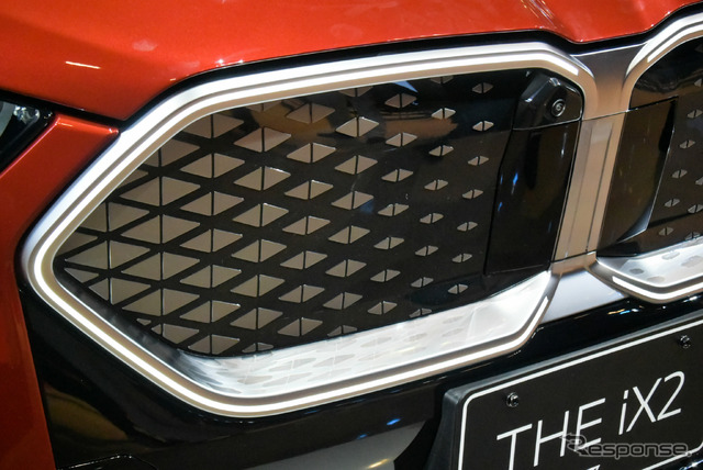 BMW iX2(ジャパンモビリティショー2023)