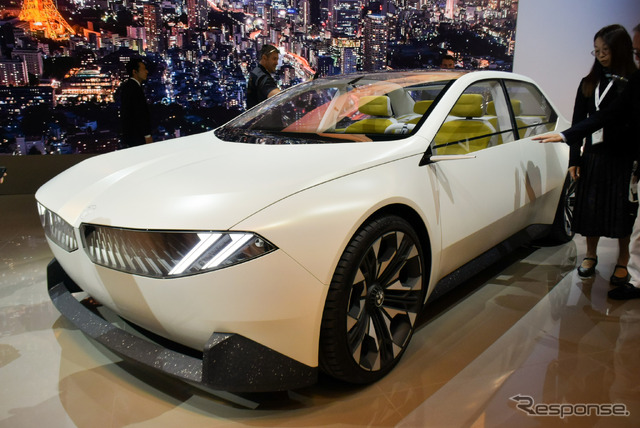 BMWビジョン・ノイエクラッセ(ジャパンモビリティショー2023)