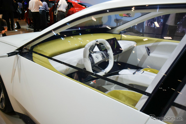 BMWビジョン・ノイエクラッセ(ジャパンモビリティショー2023)