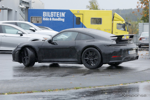 ポルシェ 911 GTS 改良新型プロトタイプ(スクープ写真)