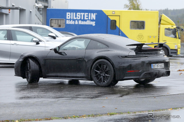 ポルシェ 911 GTS 改良新型プロトタイプ(スクープ写真)