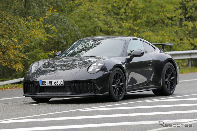 ポルシェ 911 GTS 改良新型プロトタイプ(スクープ写真)