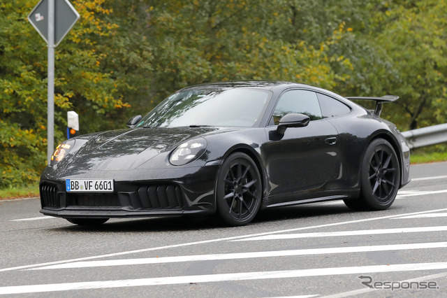 ポルシェ 911 GTS 改良新型プロトタイプ(スクープ写真)