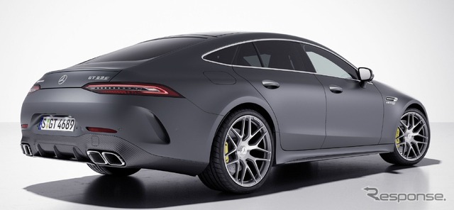 メルセデスAMG GT 63S 4MATIC+4ドアクーペ の改良モデル(欧州仕様)