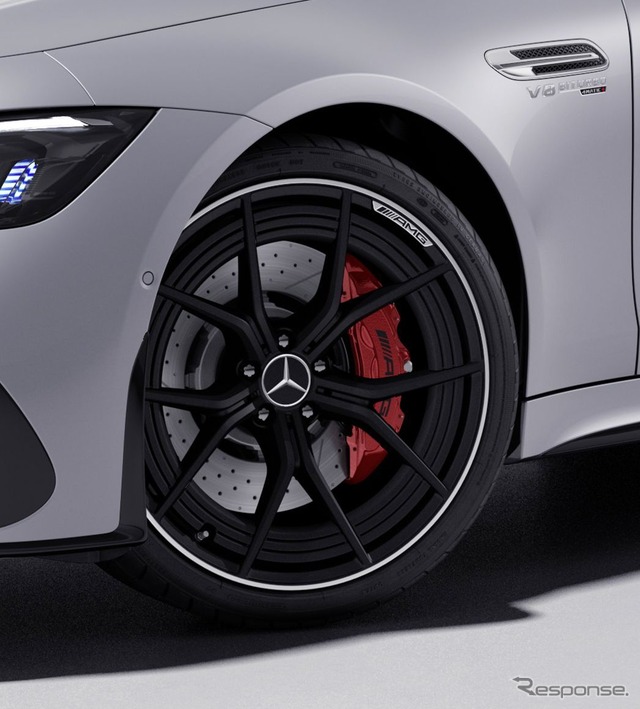 メルセデスAMG GT 63S 4MATIC+4ドアクーペ の改良モデル(欧州仕様)