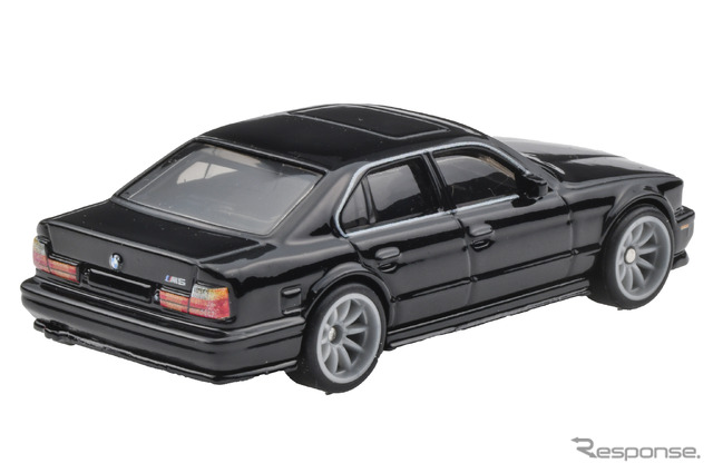 1991 BMW M5（11月発売予定）