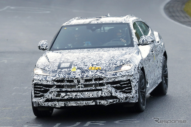 ランボルギーニ ウルスPHEV プロトタイプ(スクープ写真)
