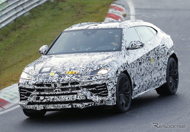 ランボルギーニ ウルスPHEV プロトタイプ(スクープ写真)