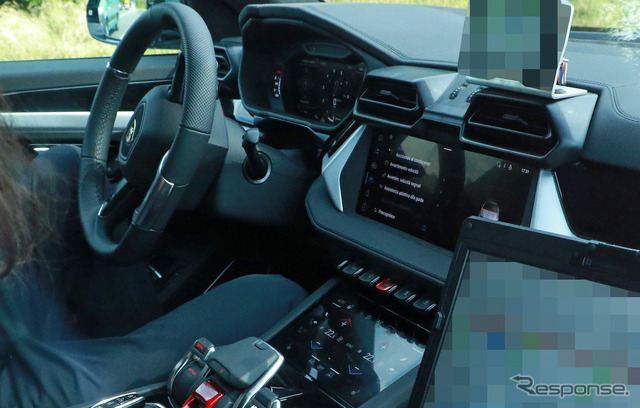 ランボルギーニ ウルスPHEV プロトタイプ(スクープ写真)