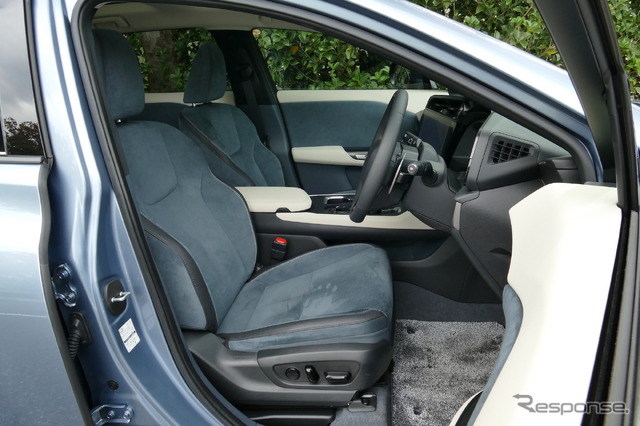 レクサス RZ450e