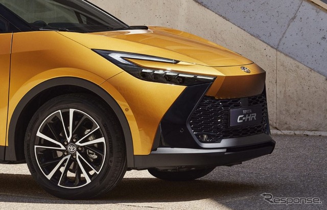 トヨタ C-HR 新型(欧州仕様)