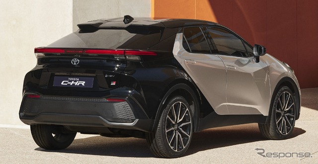 トヨタ C-HR 新型のPHEVの「GR SPORT」