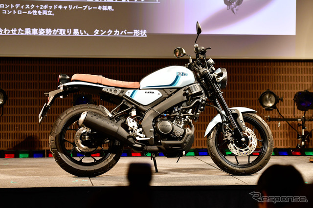 ヤマハ XSR125 ABS