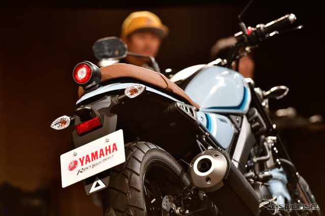 ヤマハ XSR125 ABS