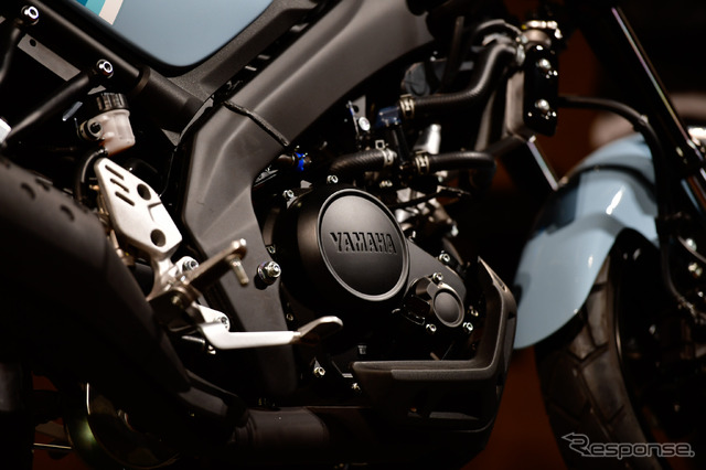 ヤマハ XSR125 ABS