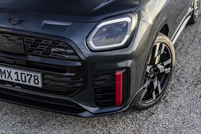 MINI ジョンクーパーワークス・カントリーマン ALL4 新型