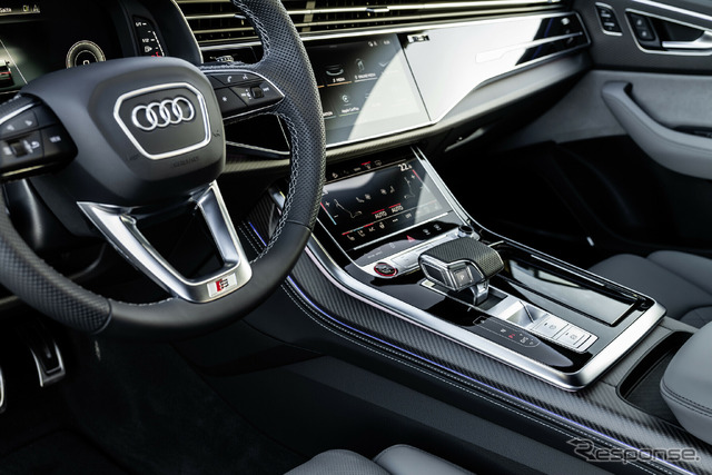 アウディ SQ8 改良新型