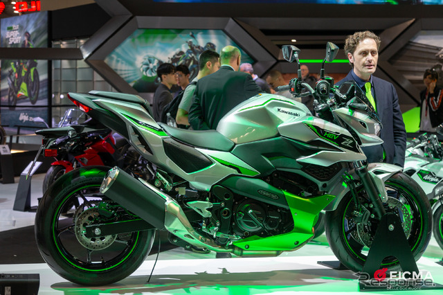 カワサキ Z7 ハイブリッド(EICMA 2023)